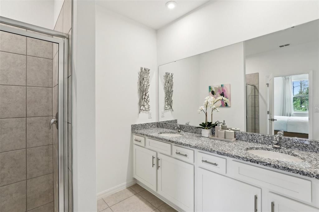 Active With Contract: $359,990 (3 beds, 2 baths, 1604 Square Feet)