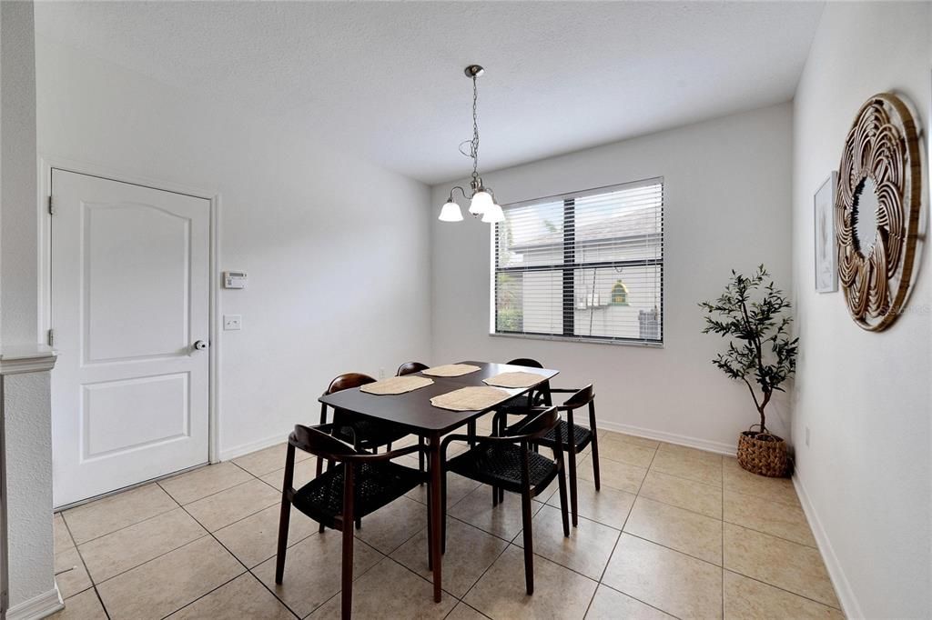 Active With Contract: $2,950 (4 beds, 3 baths, 2643 Square Feet)