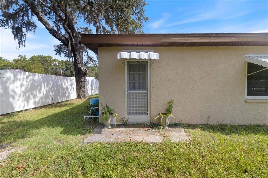 For Sale: $225,000 (3 beds, 1 baths, 1264 Square Feet)