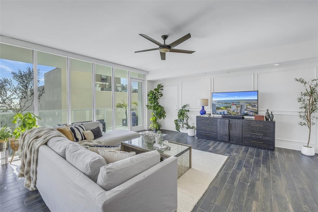 Active With Contract: $1,450,000 (3 beds, 3 baths, 2120 Square Feet)