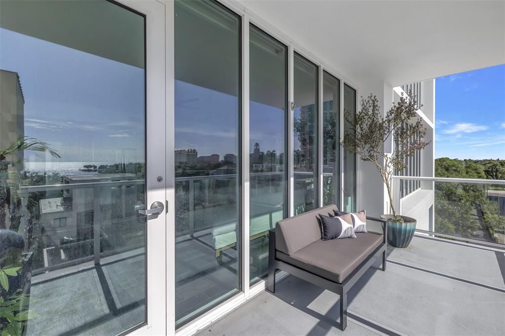 Active With Contract: $1,450,000 (3 beds, 3 baths, 2120 Square Feet)