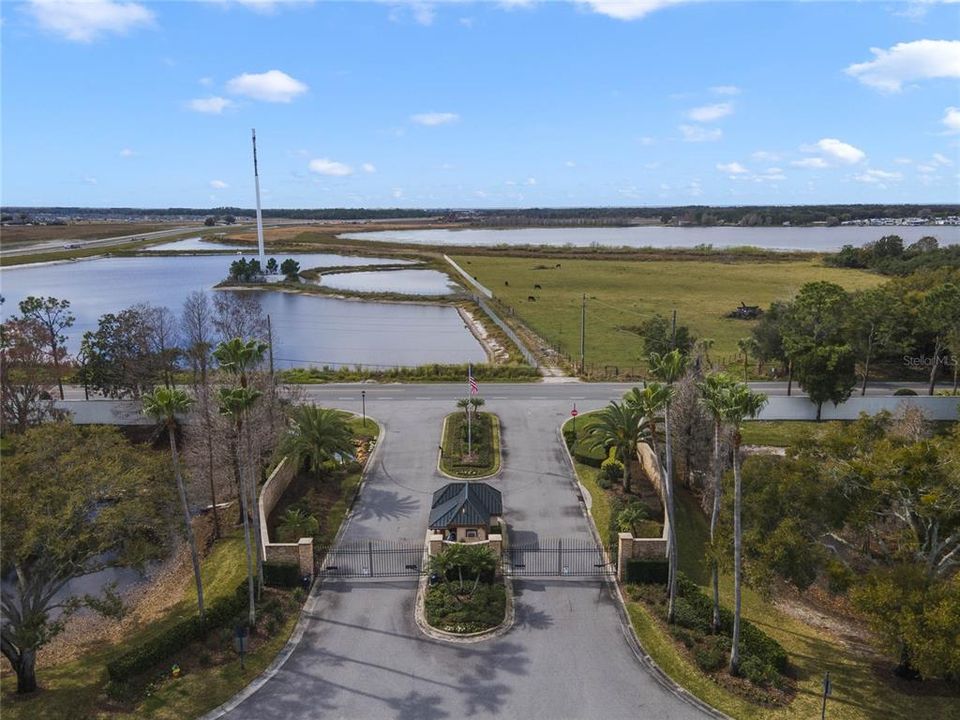 Active With Contract: $725,000 (3 beds, 2 baths, 2995 Square Feet)