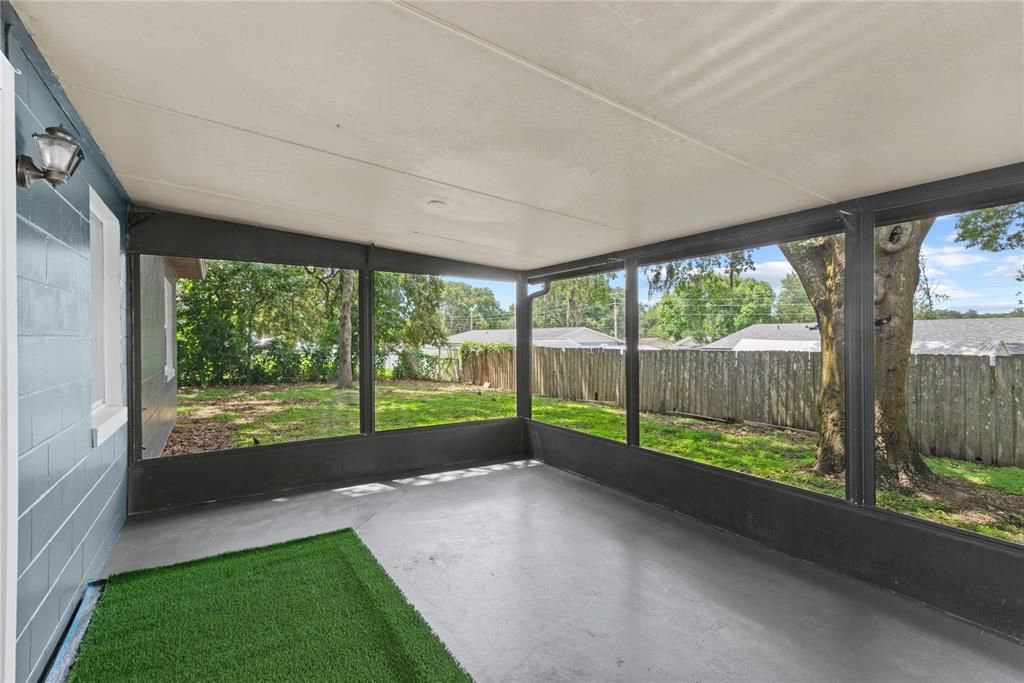 Screened Patio