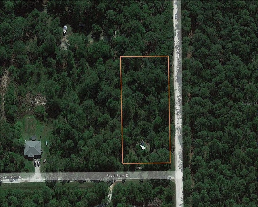 На продажу: $35,000 (0.92 acres)