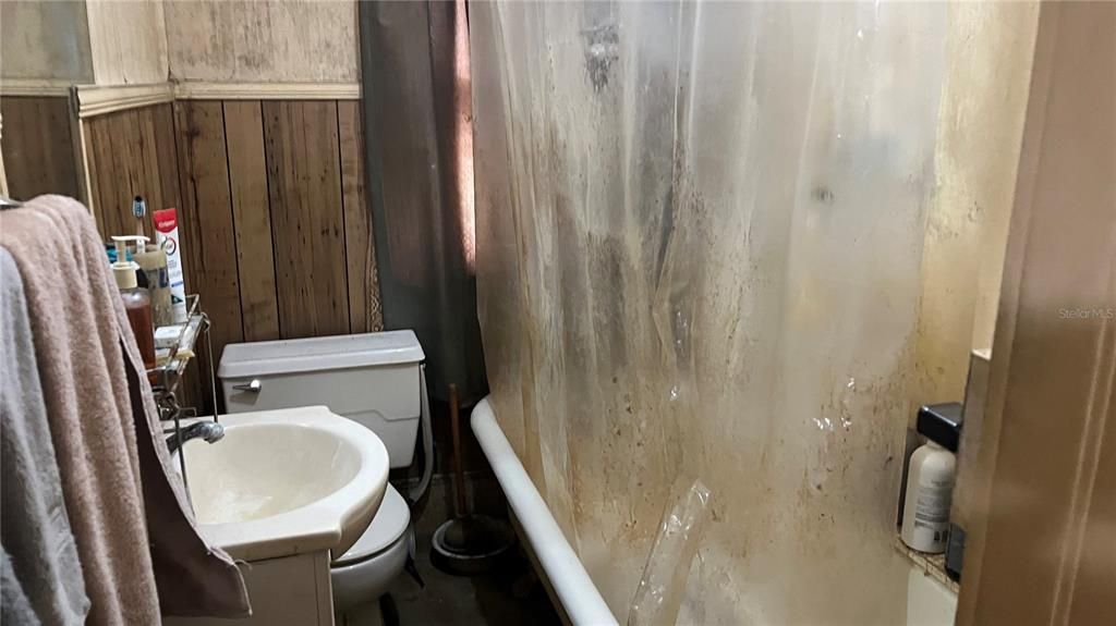 Bathroom in upstairs duplex unit