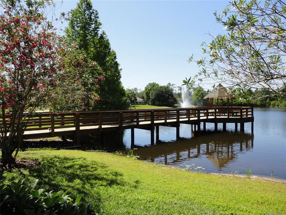 Hunters Ridge fishing pier