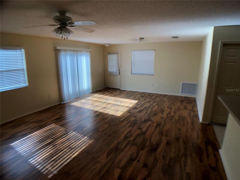 For Rent: $2,000 (2 beds, 2 baths, 1156 Square Feet)