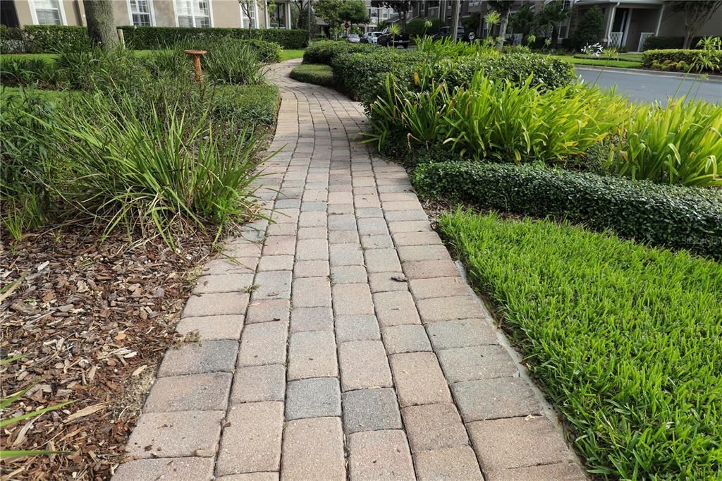 The entrance community Sidewalk.