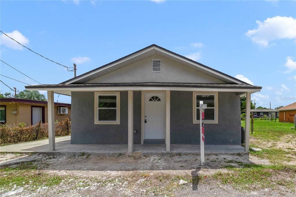 For Sale: $245,000 (3 beds, 2 baths, 1160 Square Feet)