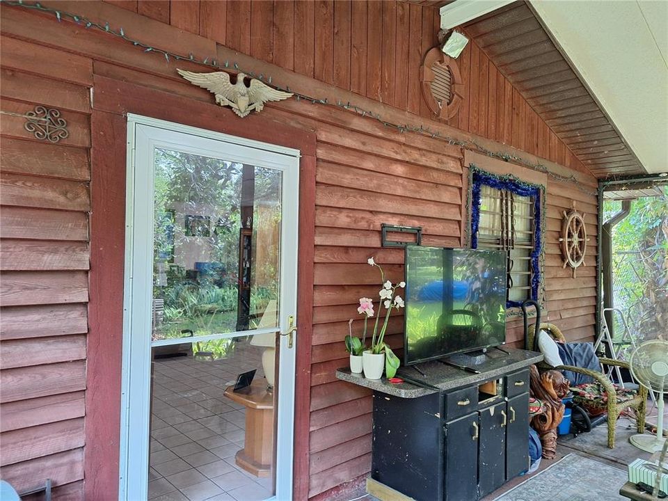 Covered screened patio off great room