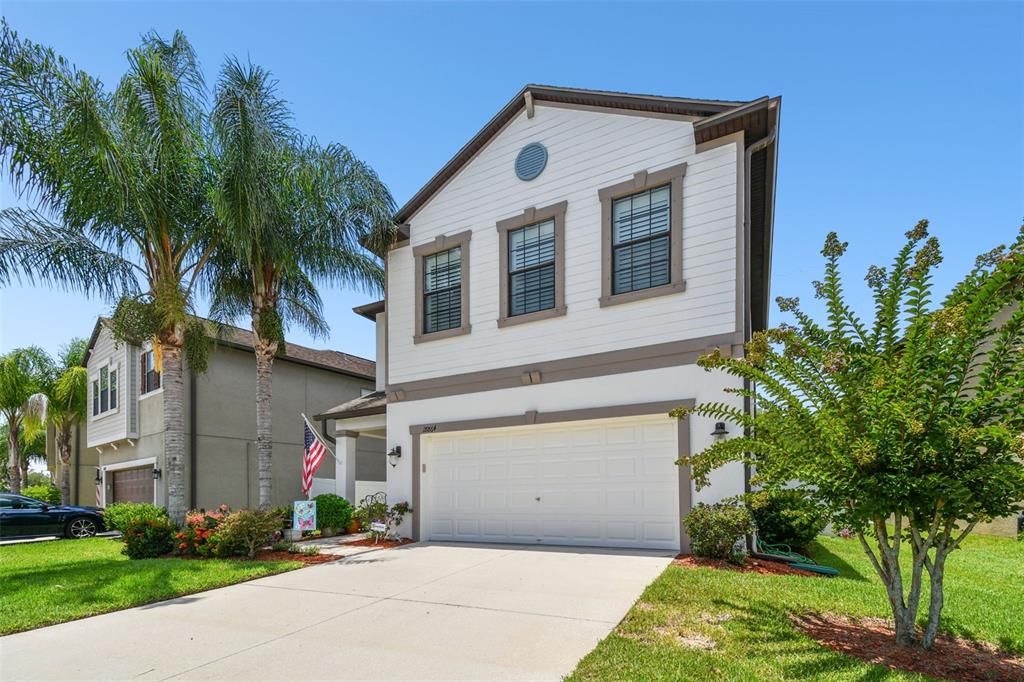 Active With Contract: $489,500 (3 beds, 2 baths, 2074 Square Feet)