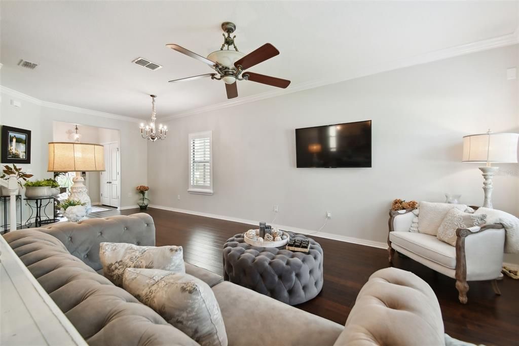 Active With Contract: $489,500 (3 beds, 2 baths, 2074 Square Feet)