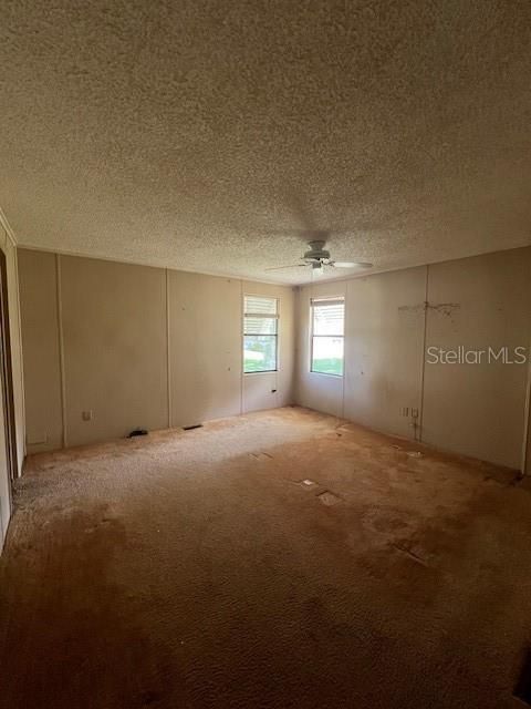 For Sale: $134,900 (2 beds, 2 baths, 1292 Square Feet)