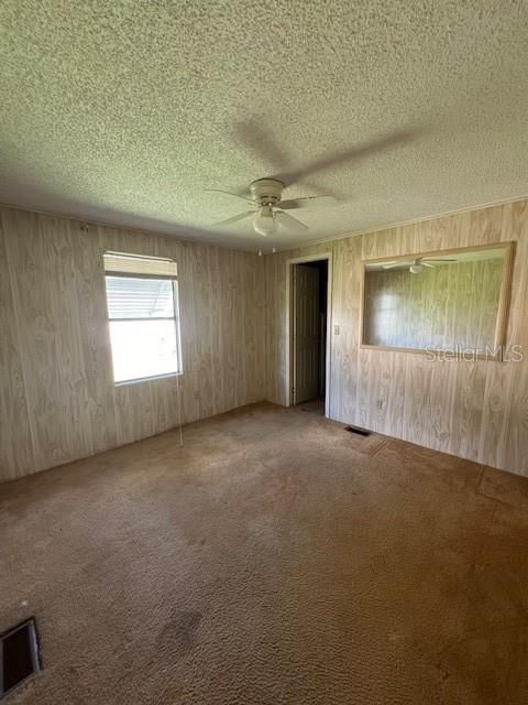 For Sale: $134,900 (2 beds, 2 baths, 1292 Square Feet)