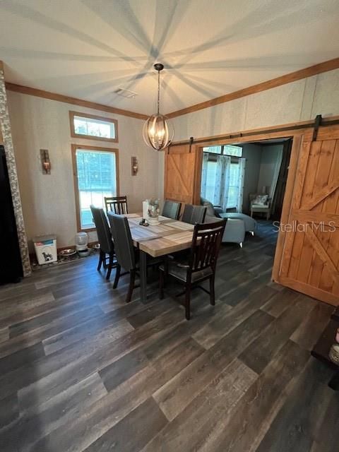 Dining Area w/Barn Doors