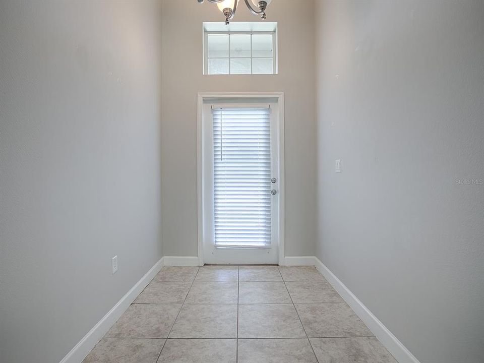 For Sale: $359,900 (3 beds, 2 baths, 1691 Square Feet)