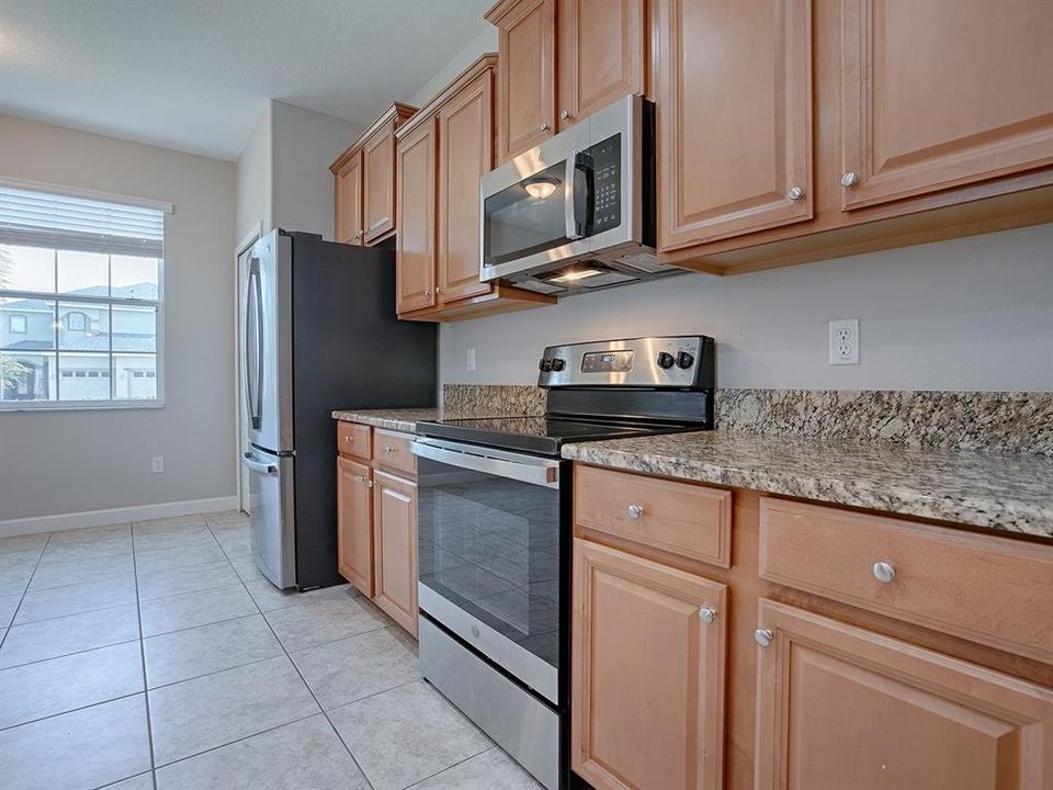 For Sale: $359,900 (3 beds, 2 baths, 1691 Square Feet)