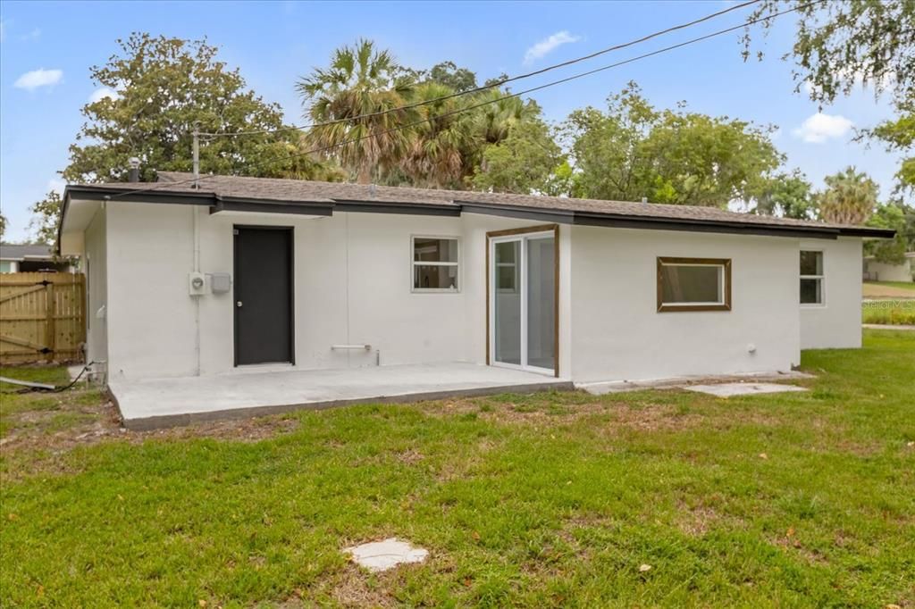 For Sale: $319,900 (4 beds, 2 baths, 1357 Square Feet)