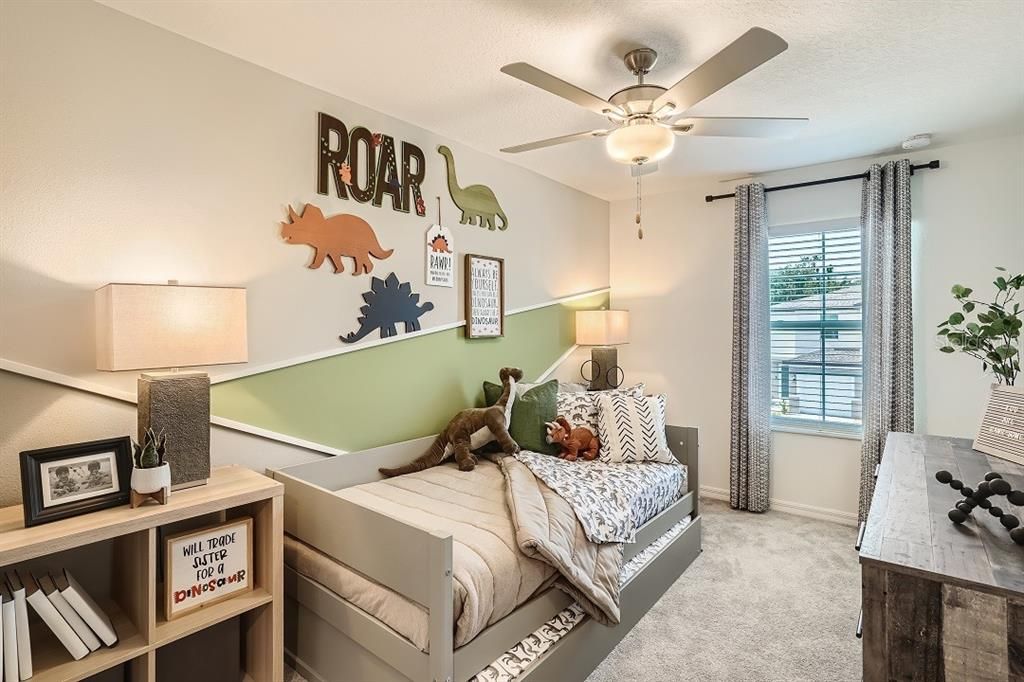 Active With Contract: $310,900 (3 beds, 2 baths, 1634 Square Feet)