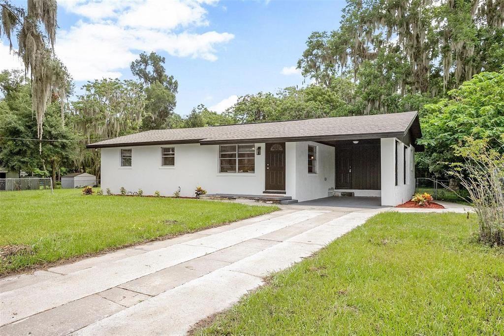 Active With Contract: $299,900 (4 beds, 2 baths, 1472 Square Feet)