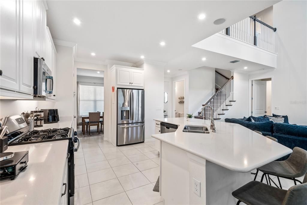 Active With Contract: $550,000 (4 beds, 3 baths, 2636 Square Feet)