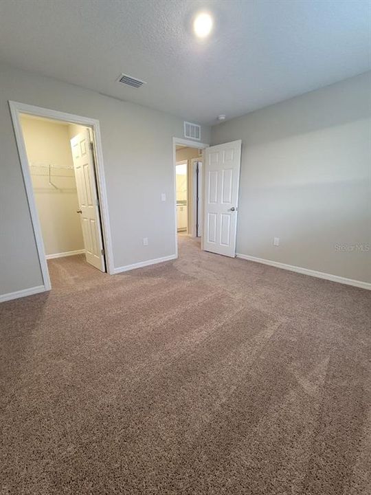 For Rent: $5,000 (5 beds, 3 baths, 2946 Square Feet)