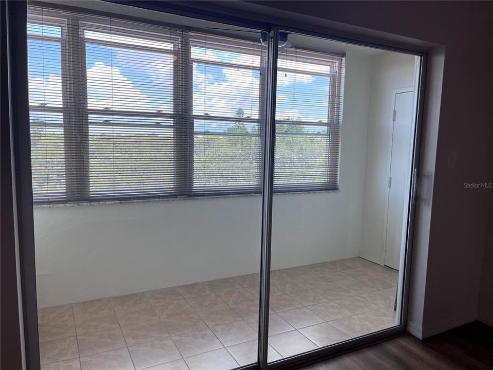 Active With Contract: $1,695 (1 beds, 1 baths, 765 Square Feet)