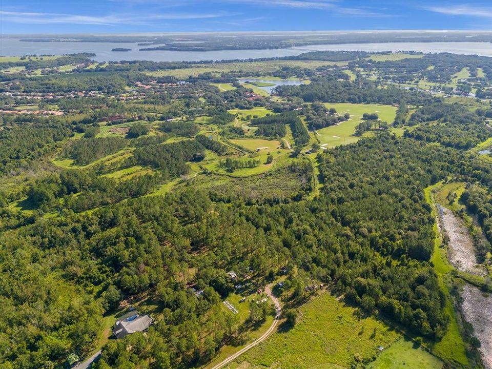 На продажу: $500,000 (5.30 acres)