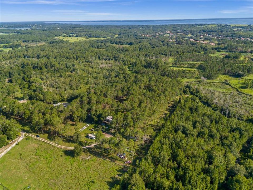 На продажу: $500,000 (5.30 acres)