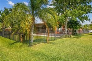 For Rent: $2,600 (4 beds, 2 baths, 1604 Square Feet)