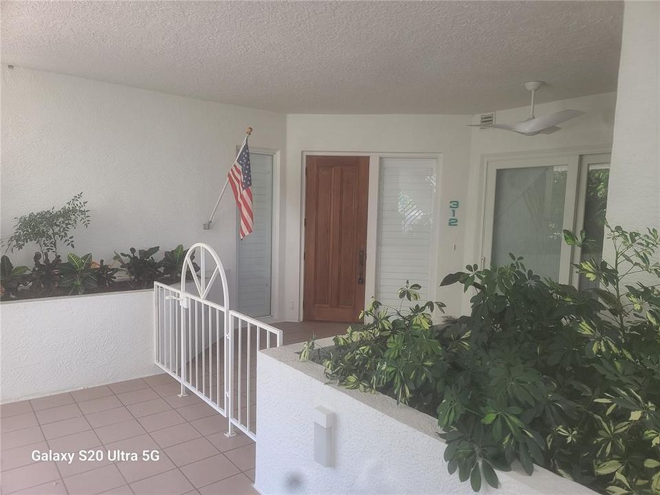 For Rent: $6,000 (3 beds, 2 baths, 2298 Square Feet)