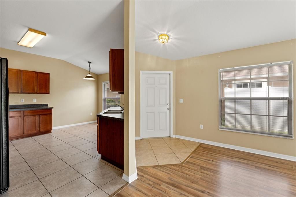 For Sale: $238,000 (3 beds, 2 baths, 1451 Square Feet)