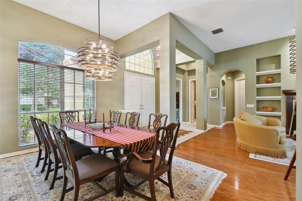 FORMAL DINING ROOM