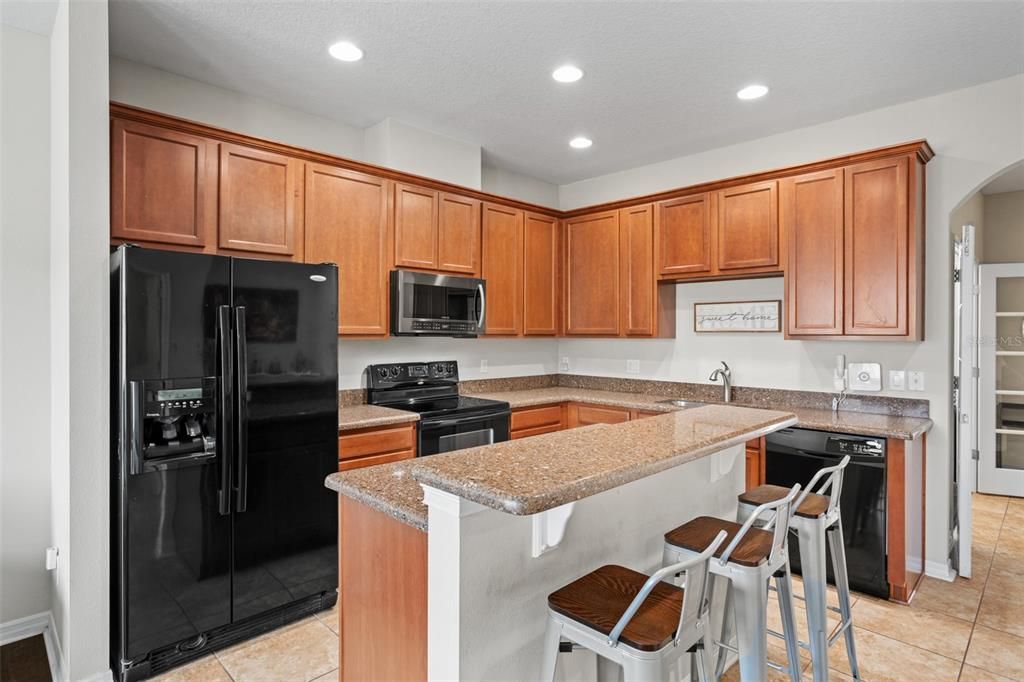 For Sale: $380,000 (2 beds, 2 baths, 1480 Square Feet)