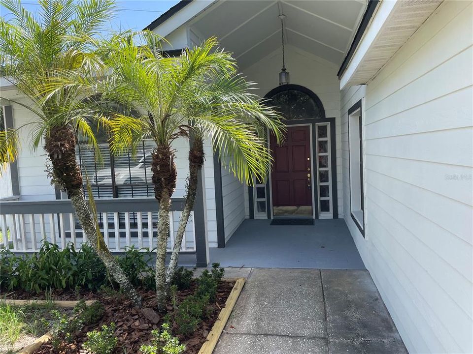 Recently Sold: $369,000 (3 beds, 2 baths, 1582 Square Feet)