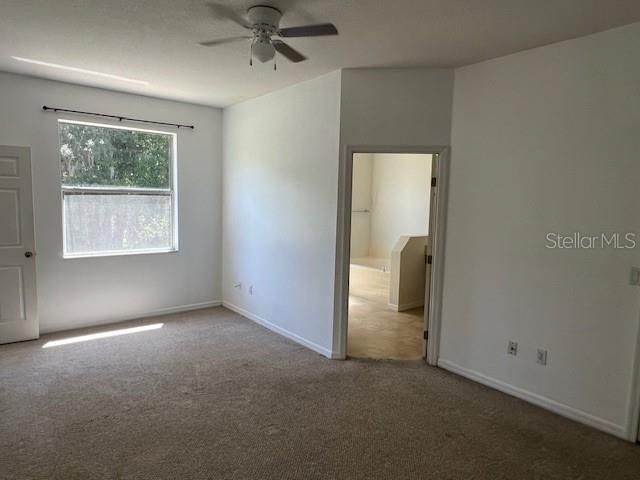 For Rent: $1,700 (3 beds, 2 baths, 2060 Square Feet)