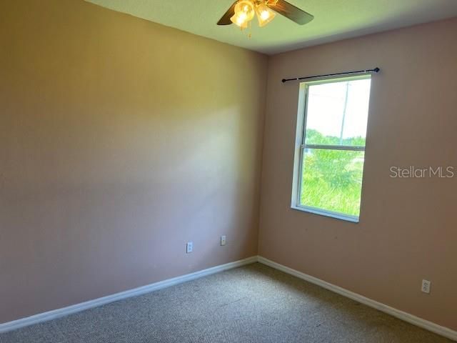 For Rent: $1,700 (3 beds, 2 baths, 2060 Square Feet)