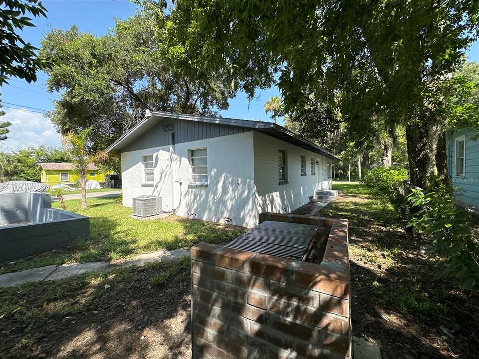 For Rent: $1,849 (3 beds, 2 baths, 1175 Square Feet)