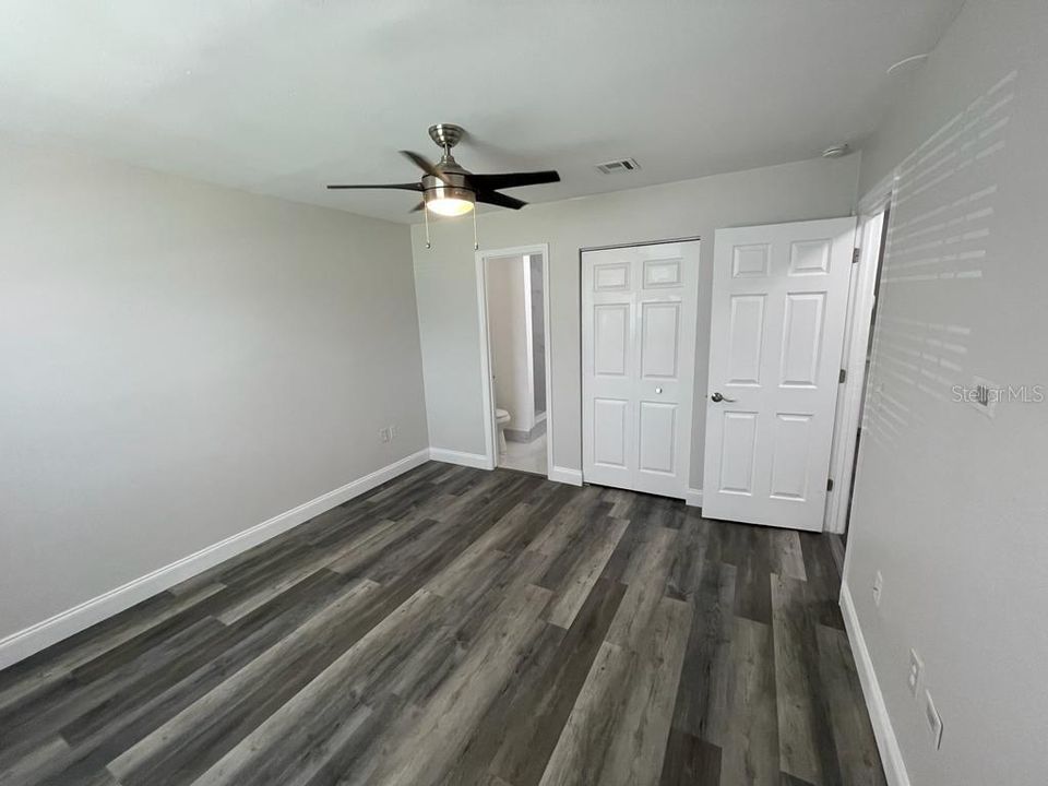 For Rent: $1,850 (2 beds, 2 baths, 1124 Square Feet)