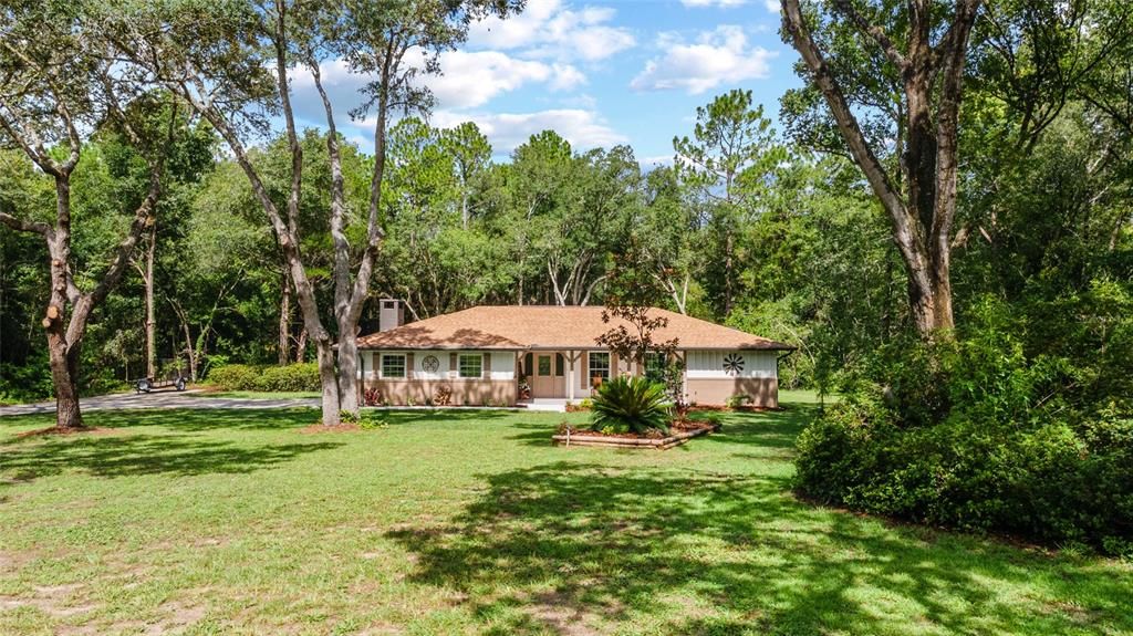 For Sale: $430,000 (3 beds, 2 baths, 1971 Square Feet)