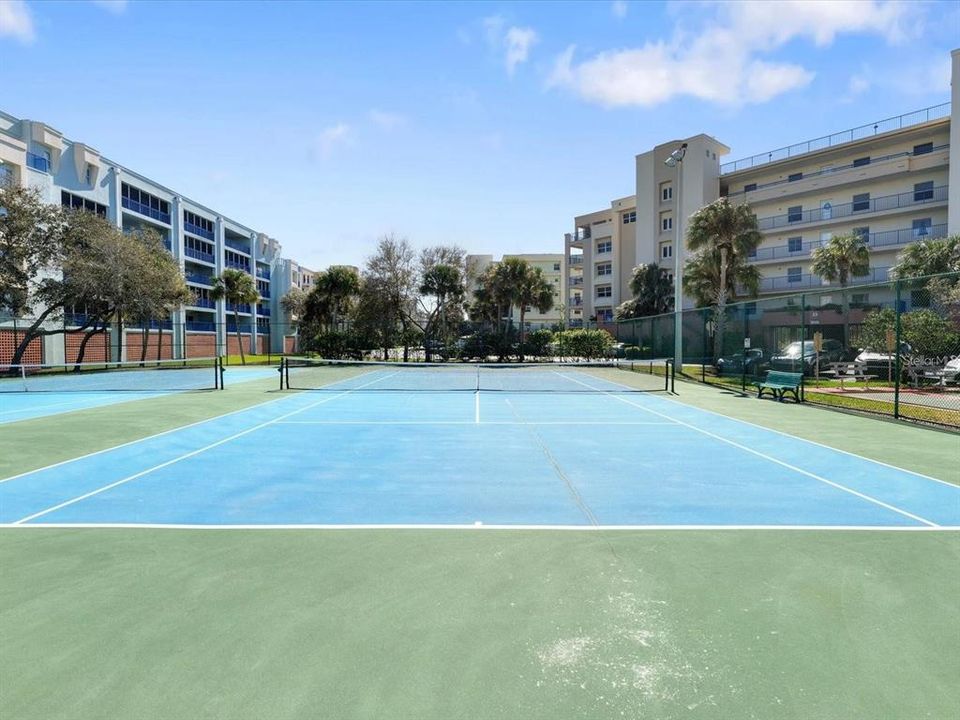 В аренду: $4,250 (2 спален, 2 ванн, 1384 Квадратных фут)
