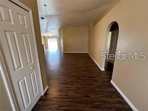 Active With Contract: $1,800 (3 beds, 2 baths, 1632 Square Feet)