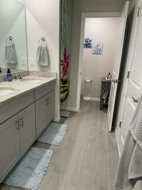 Под контрактом: $265,000 (3 спален, 2 ванн, 1525 Квадратных фут)