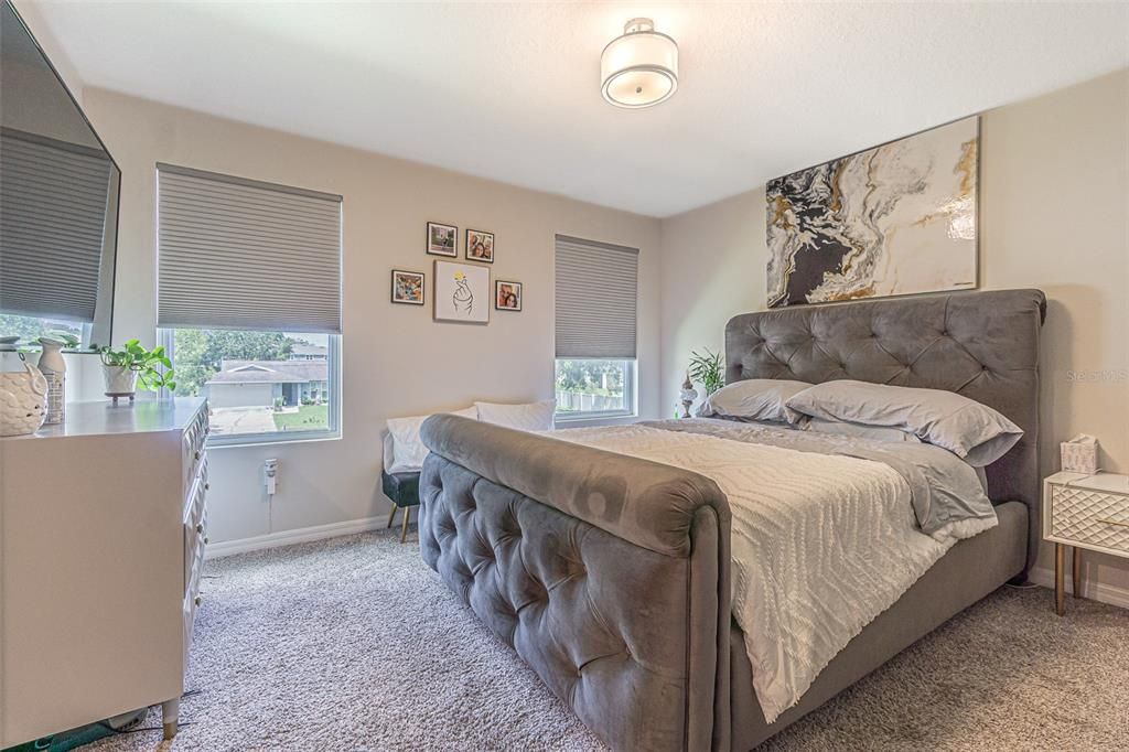 Под контрактом: $265,000 (3 спален, 2 ванн, 1525 Квадратных фут)