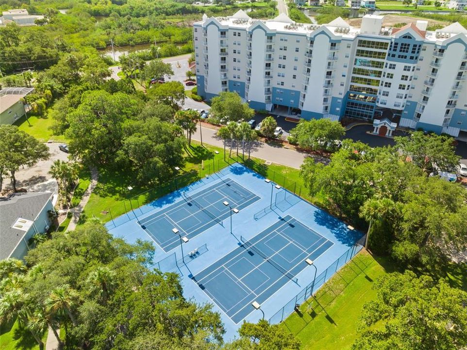 Community Tennis Courts