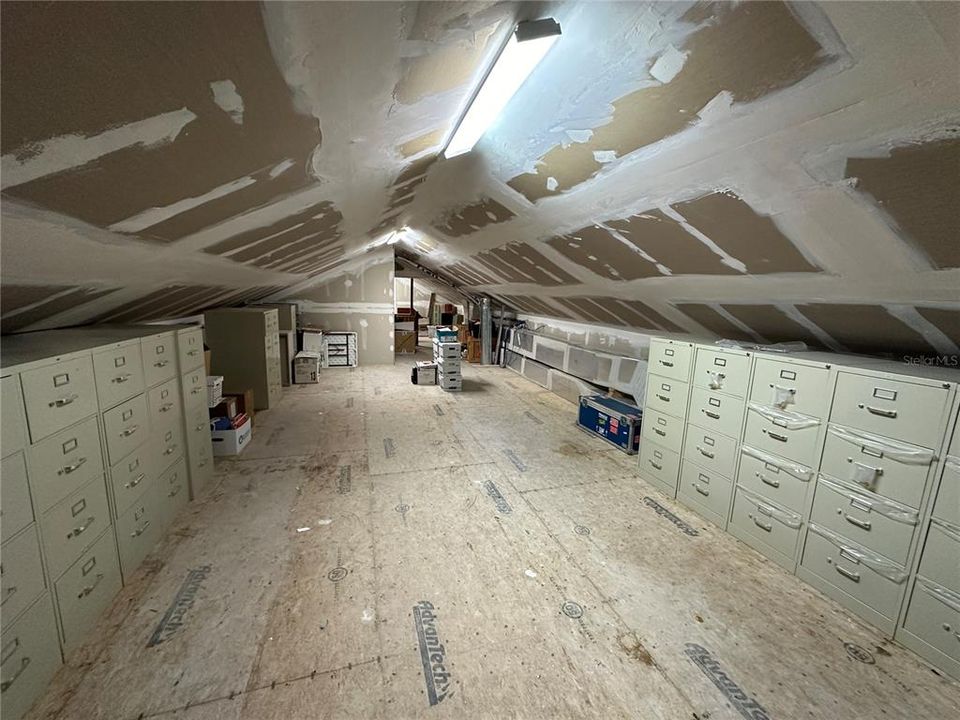 Massive Floored Attic