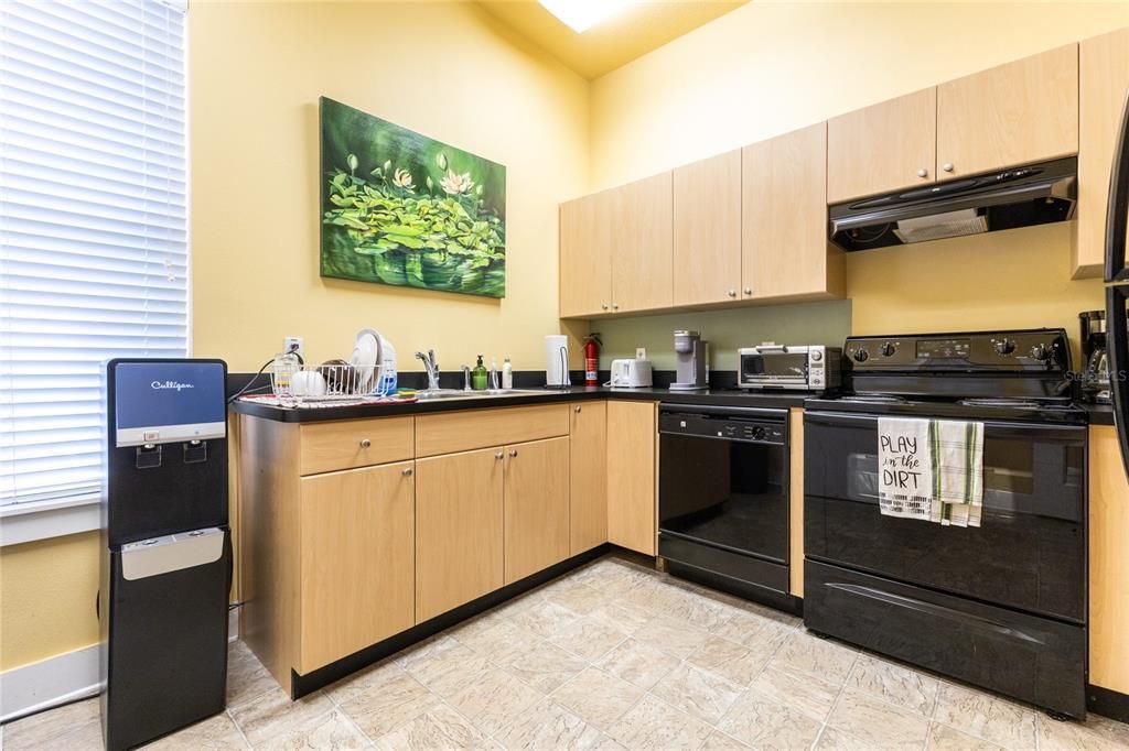 Kitchen/ Break Room