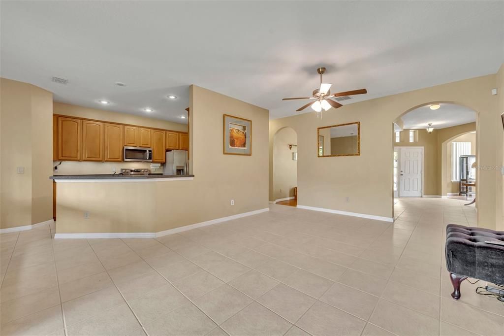 Active With Contract: $395,000 (4 beds, 3 baths, 2366 Square Feet)