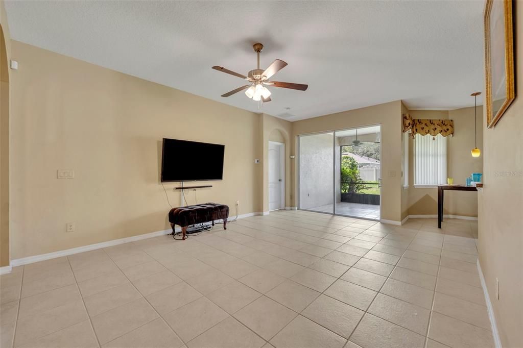 Active With Contract: $395,000 (4 beds, 3 baths, 2366 Square Feet)