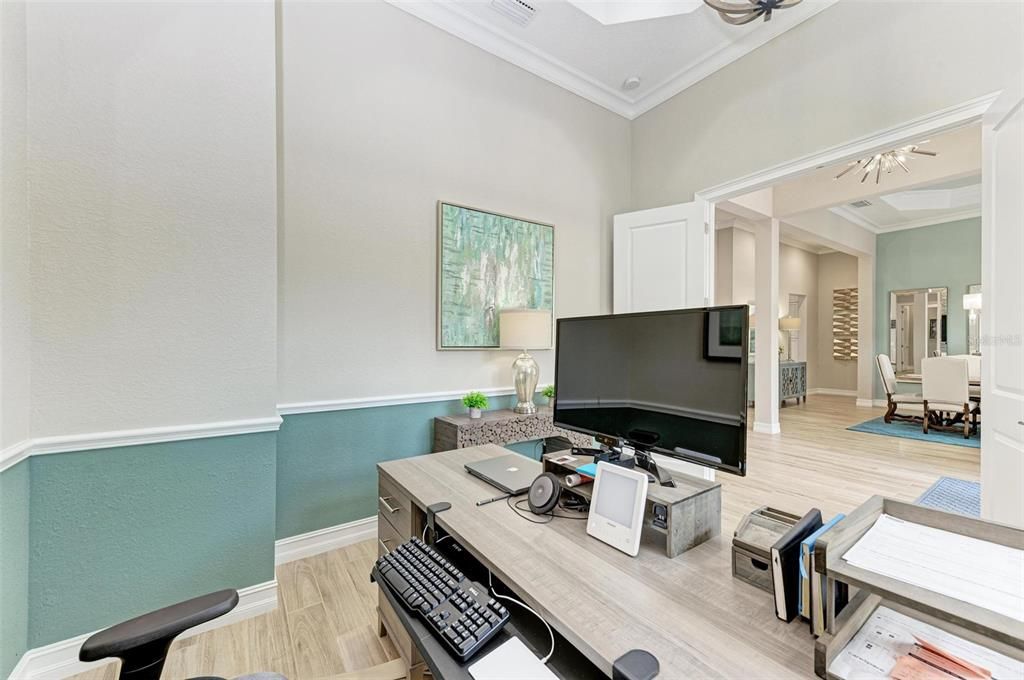 Active With Contract: $1,695,000 (3 beds, 3 baths, 3725 Square Feet)